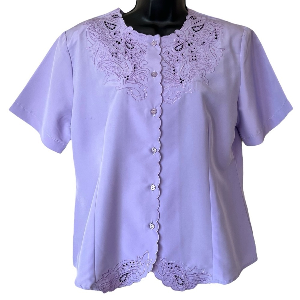 Vintage Anthony Richards Lavender Button-Up Short Sleeve Embroidered Blouse